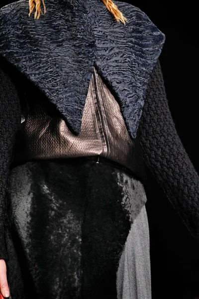 Look 9